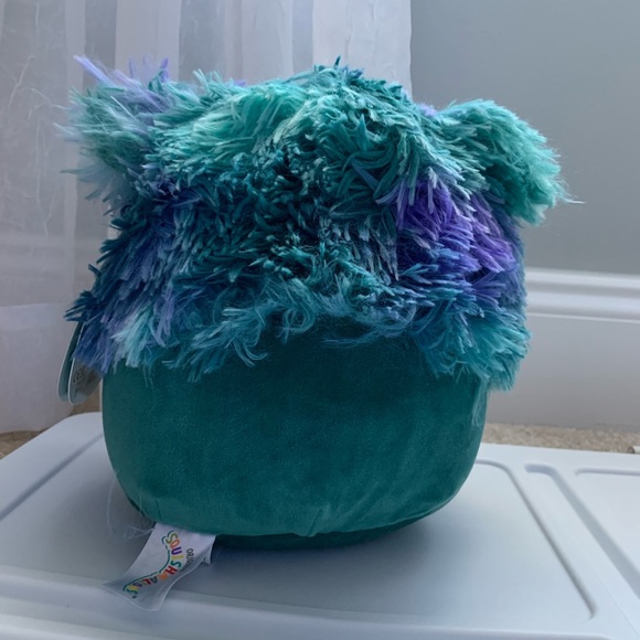 Squishmallows - “JT” Yeti - 8 inch. - Picture 2 of 4